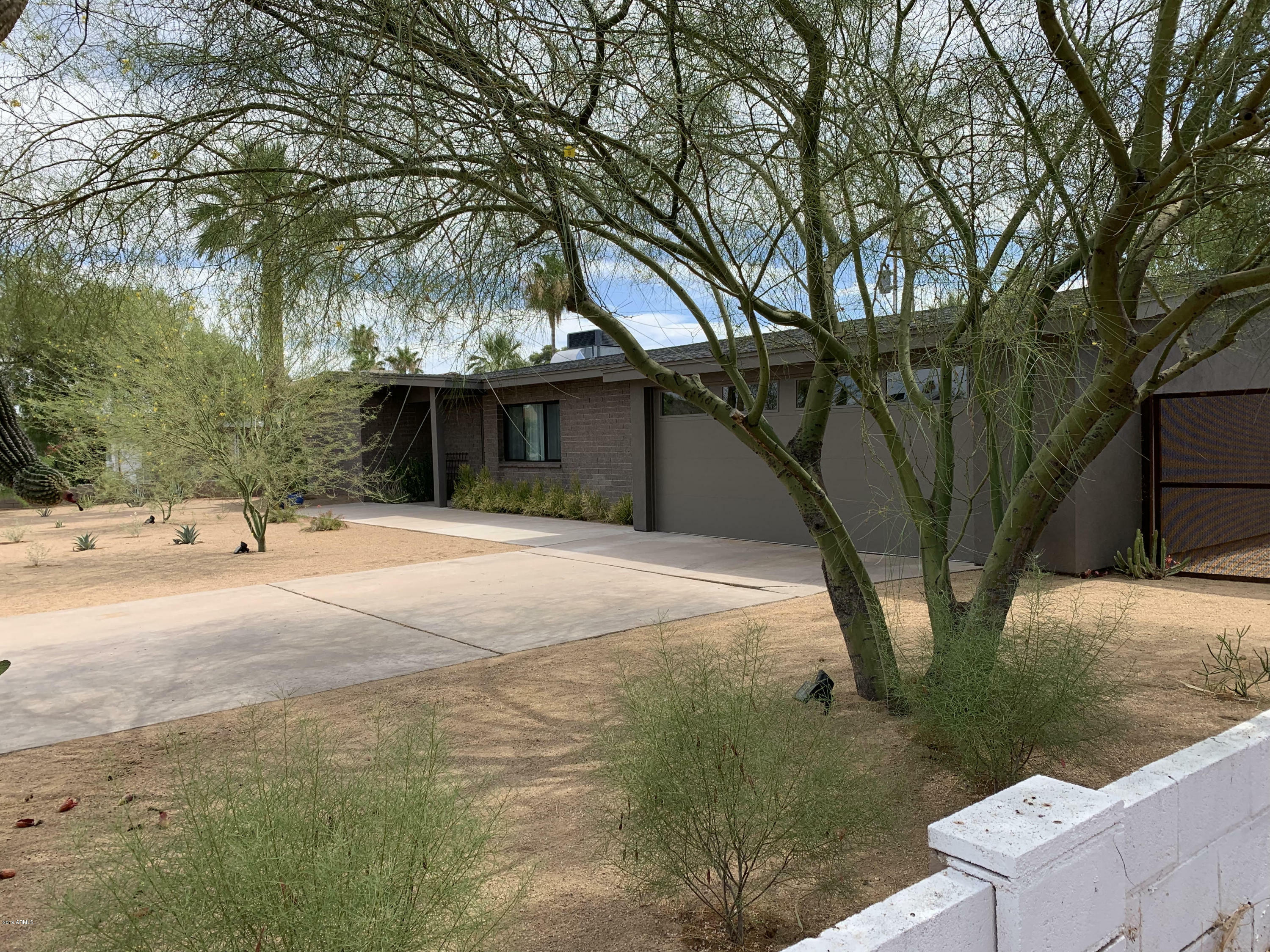 Property Photo:  10039 N 26th Street  AZ 85028 