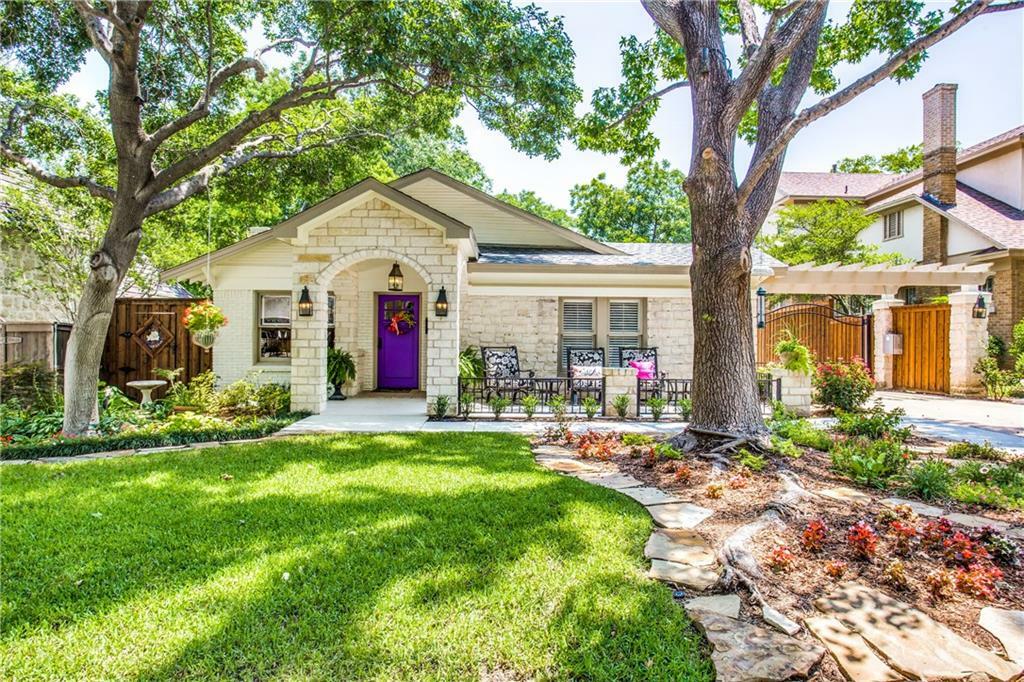 Property Photo:  2415 Wabash Avenue  TX 76109 