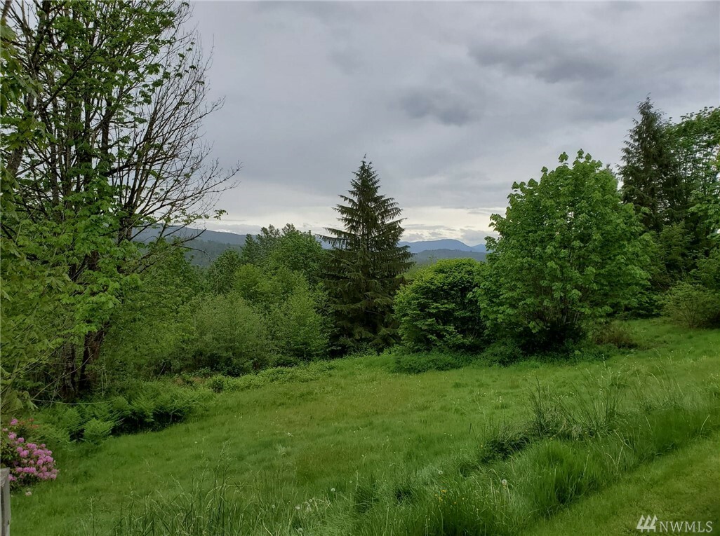 Property Photo:  25401 SE 176th St  WA 98038 