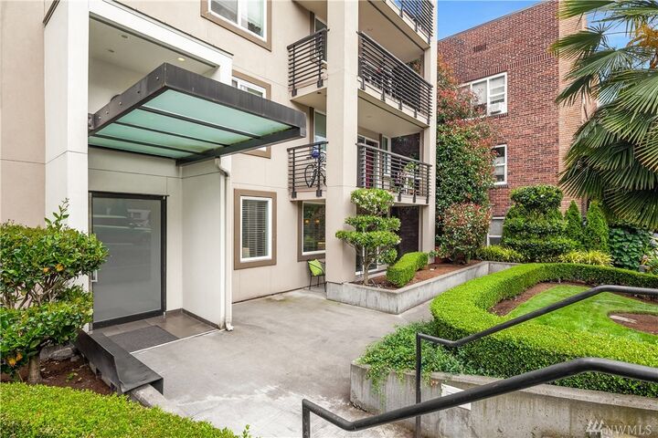 626 4th Ave W 101  Seattle WA 98119 photo