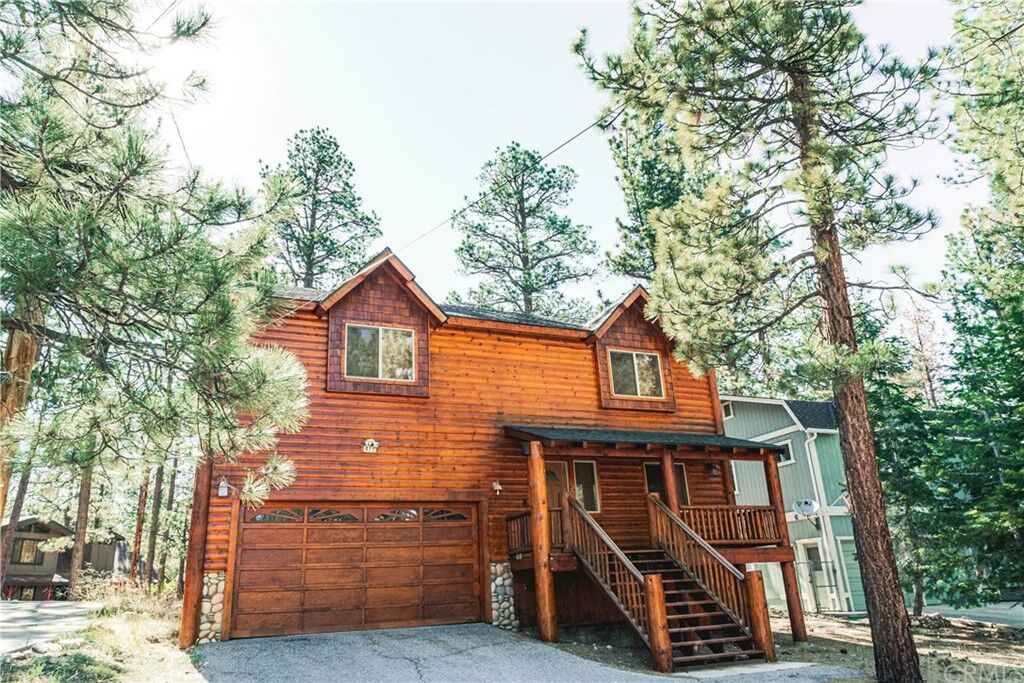 Property Photo:  471 Woodside Drive  CA 92314