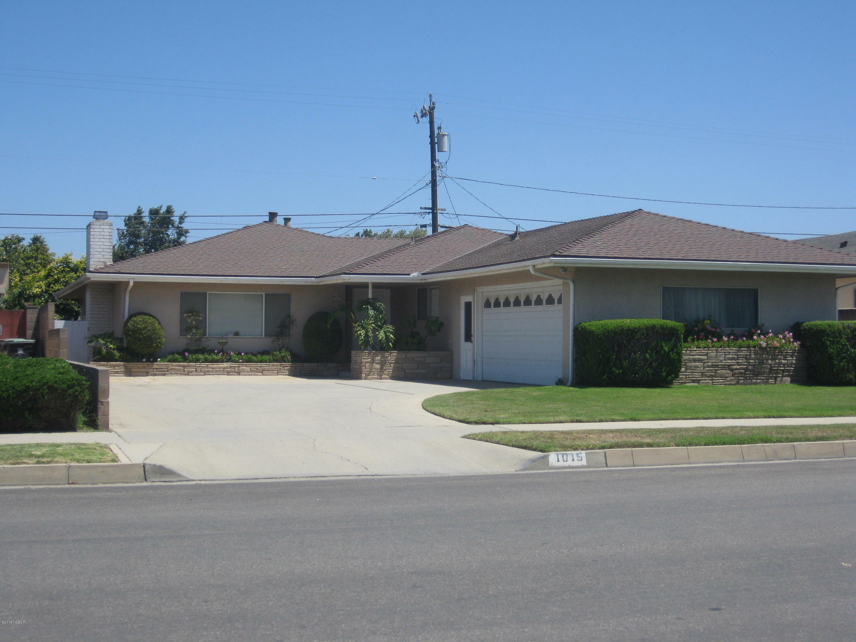 Property Photo:  1015 W Church Street  CA 93458 