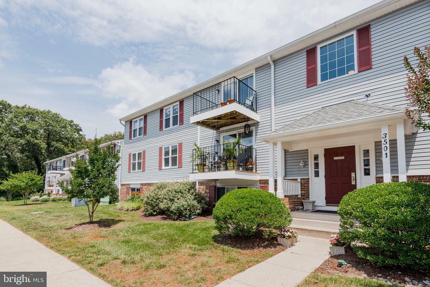 Property Photo:  3501 Wedgewood Court L  MD 21122 