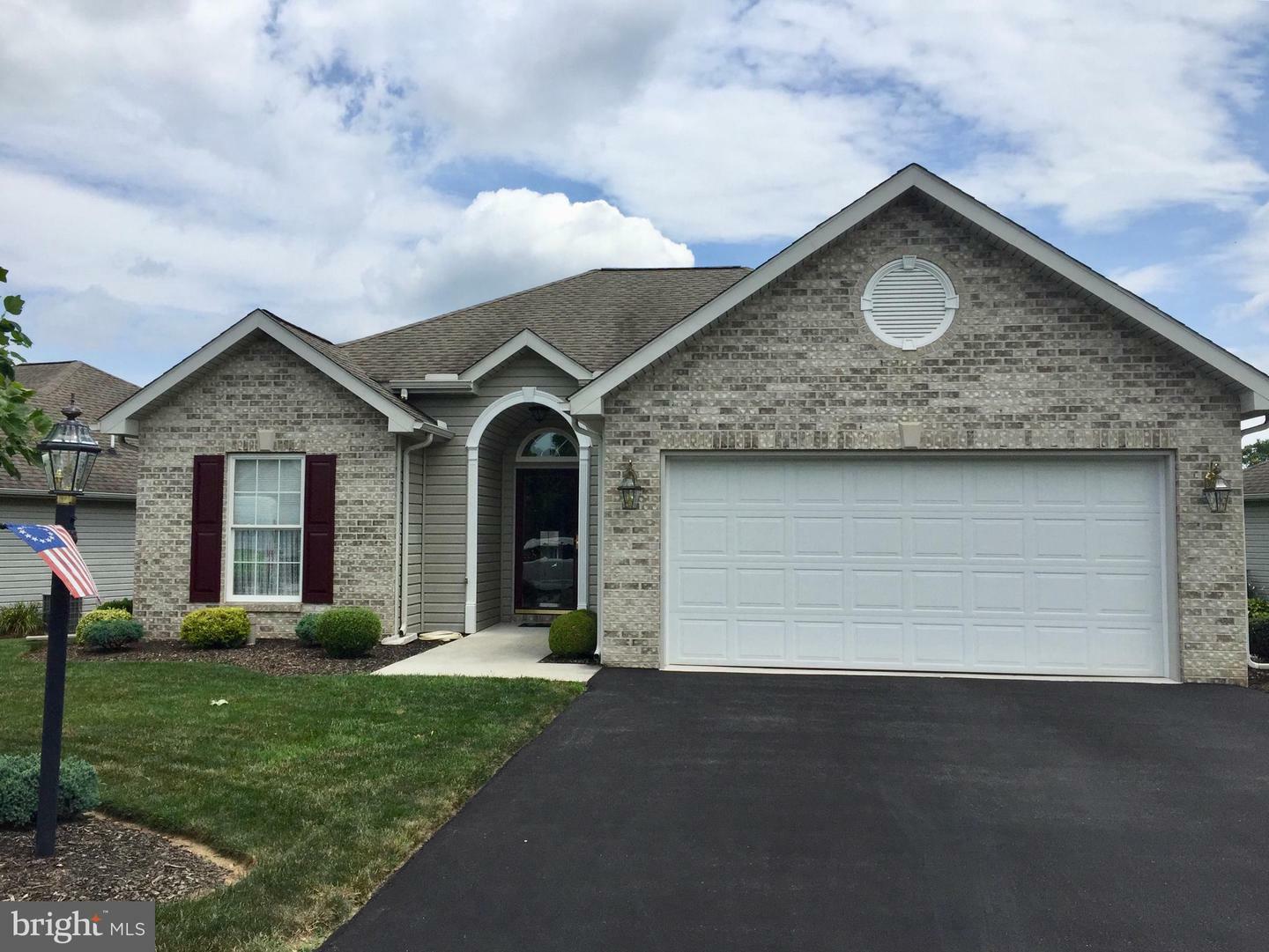 Property Photo: 74 Longwood Drive PA 17050
