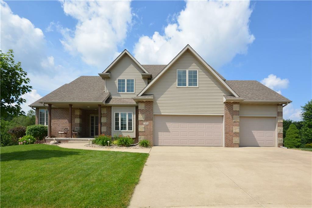 Property Photo:  706 NW Rockcrest Circle  IA 50023 