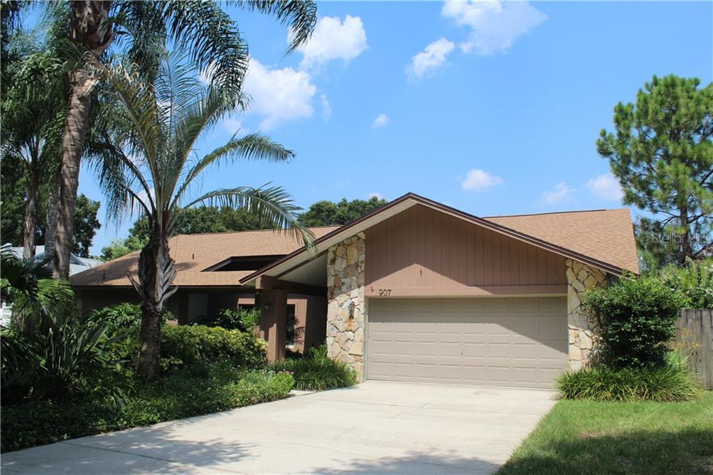 907 Stratford Manor Drive  Brandon FL 33510 photo