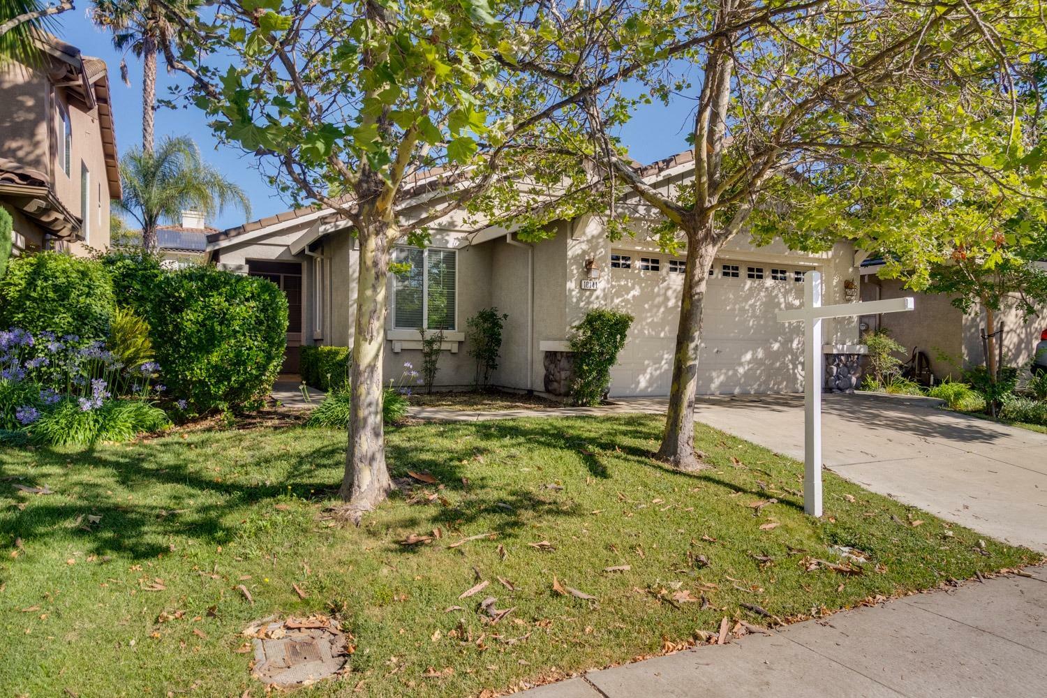 Property Photo:  10141 East Taron Drive  CA 95757 