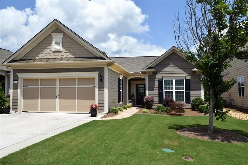 Property Photo:  6647 Fawn Meadow Lane   30548 
