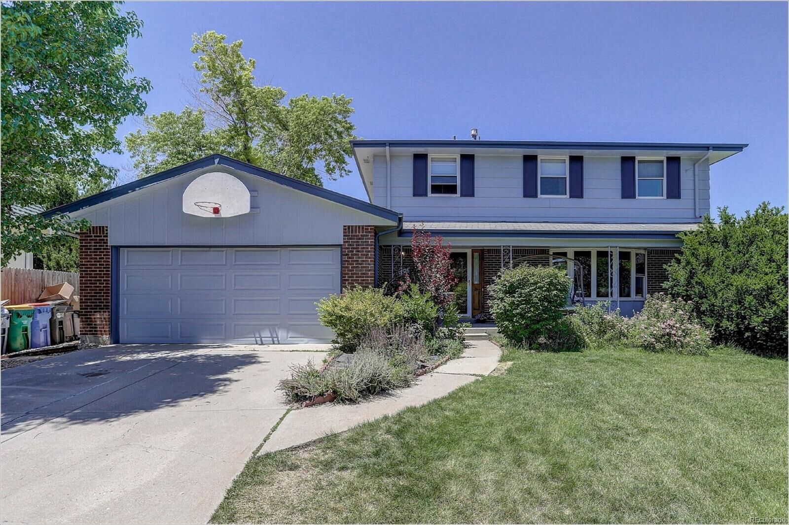 Property Photo:  6621 S Cherry Way  CO 80121 