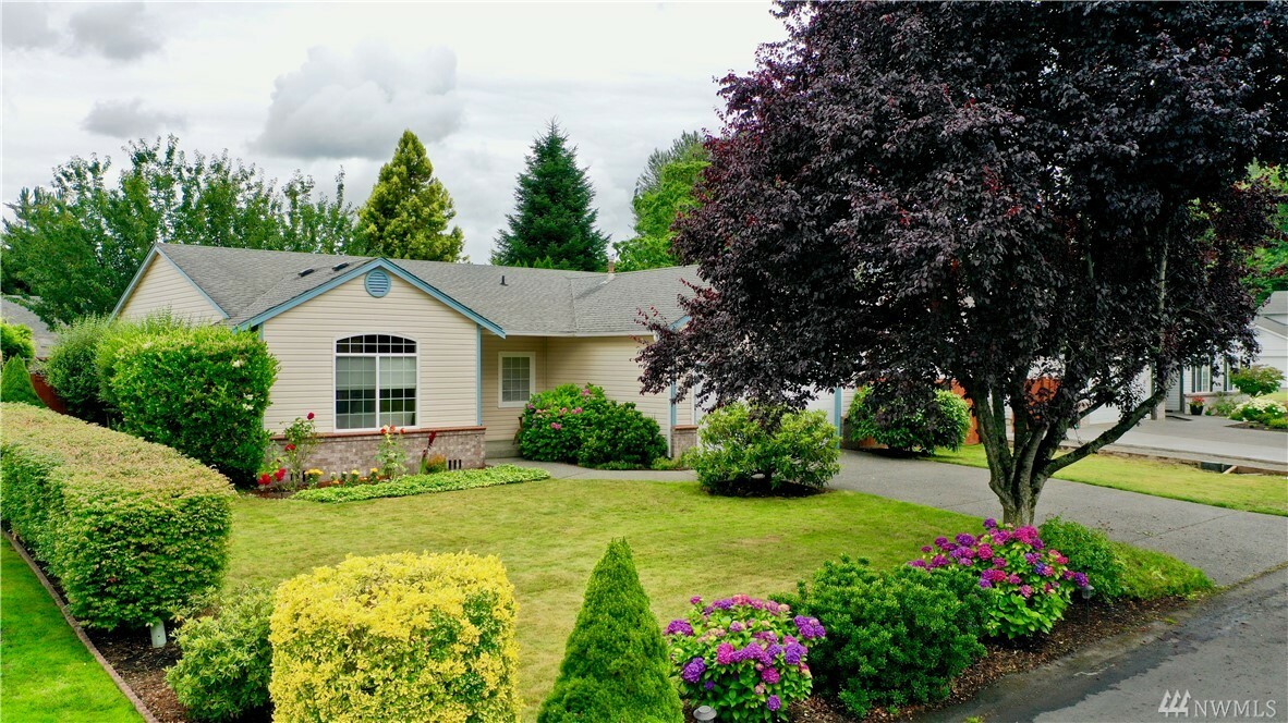 Property Photo:  15215 86th St E  WA 98372 