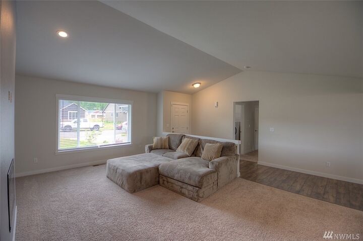 Property Photo:  1545 N 5th St  WA 98557 