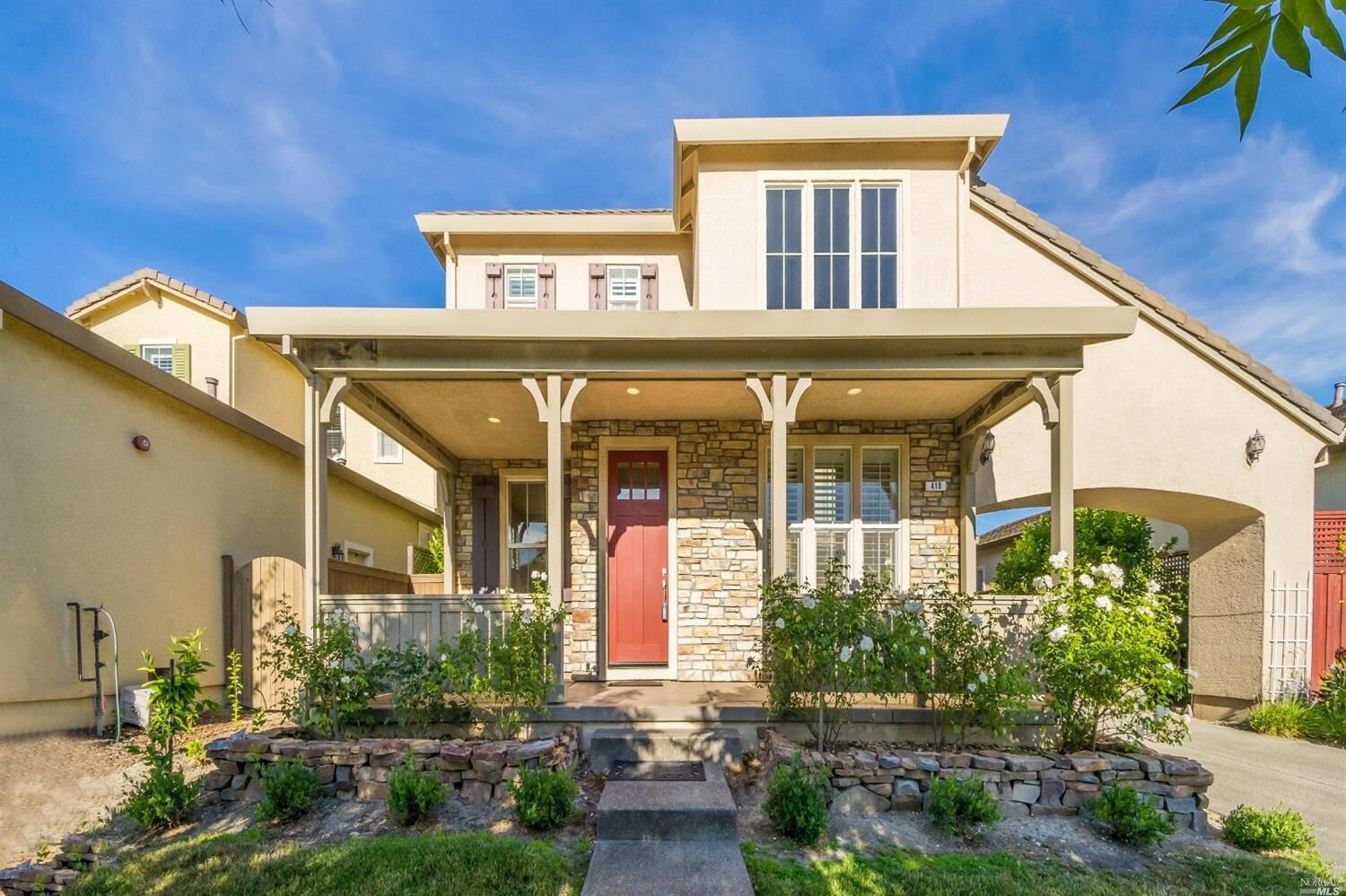 Property Photo:  410 Bordeaux Way  CA 95492 
