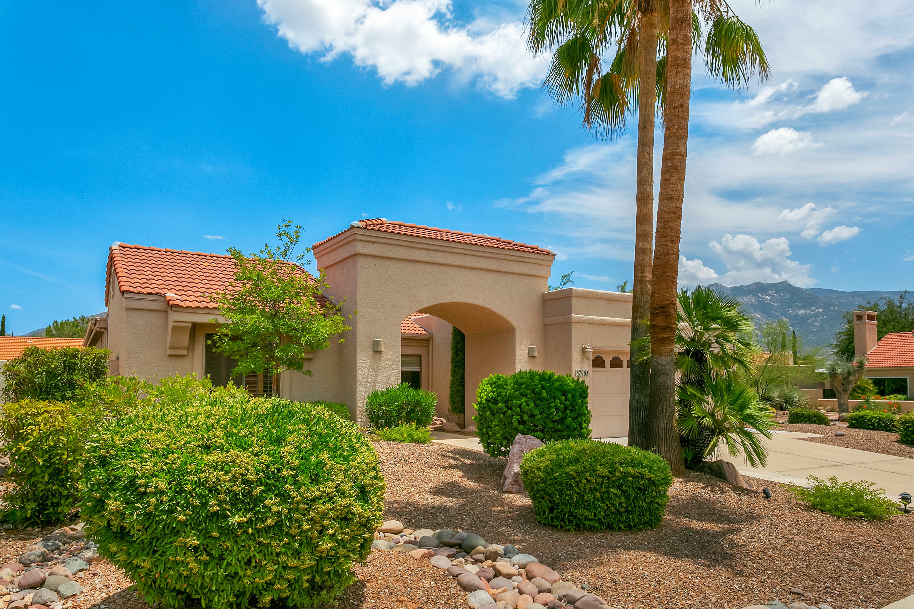 Property Photo:  37963 S Blackfoot Drive  AZ 85739 