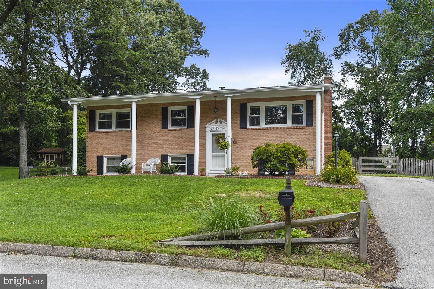 Property Photo:  516 Brightwood Road  MD 21108 