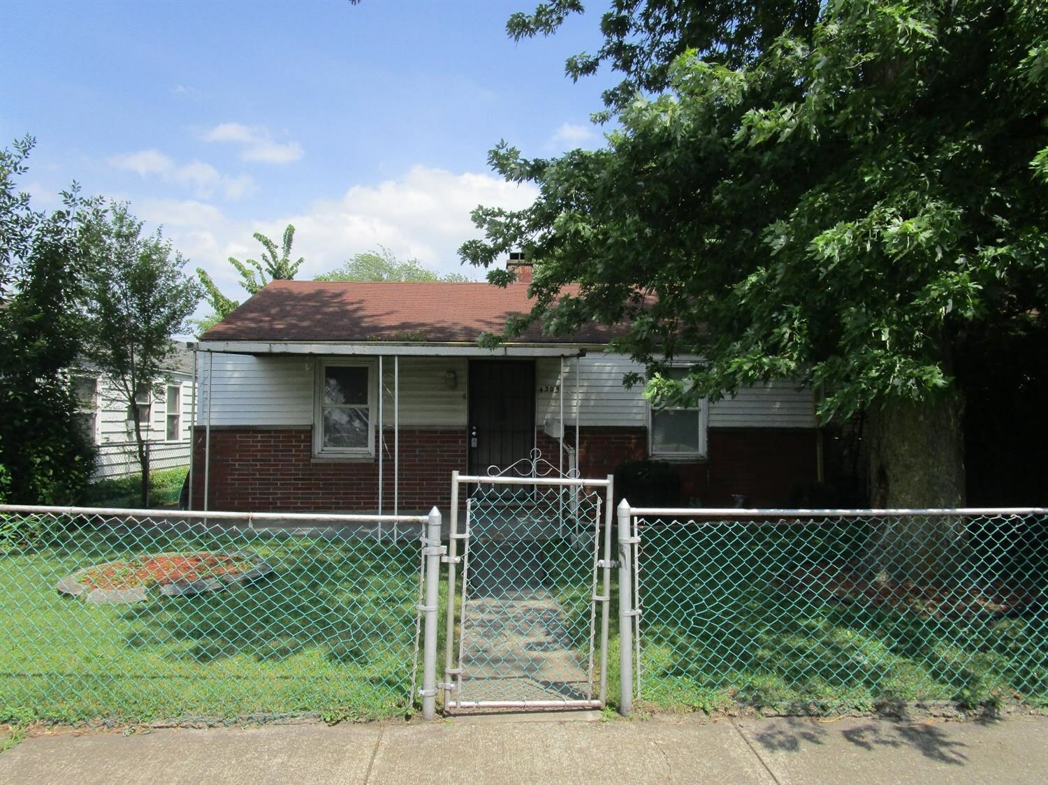 Property Photo: 4305 Elm Avenue IN 46327