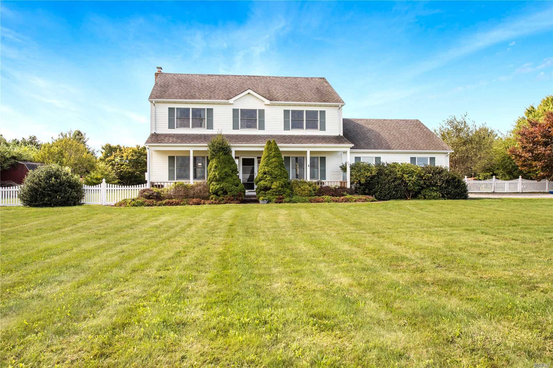 Property Photo: 643 Herricks Lane NY 11947