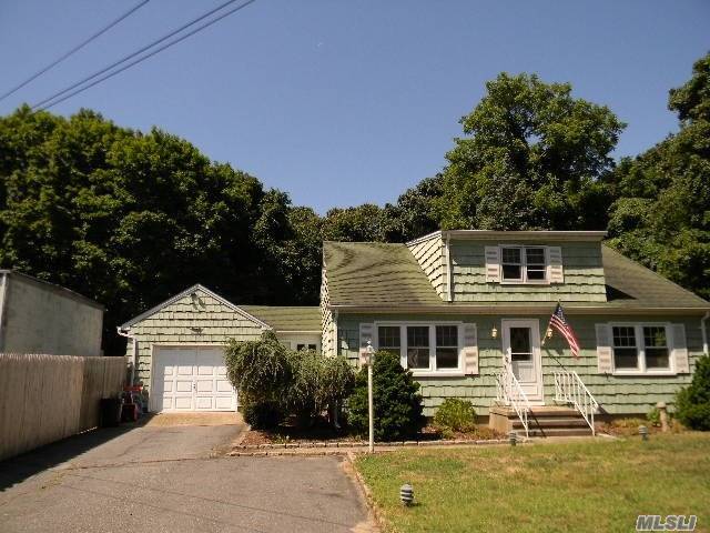 Property Photo:  2111 Wading River Man Road  NY 11792 