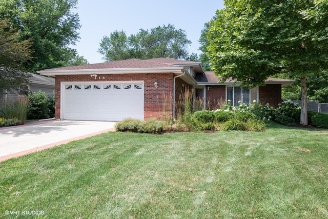 Property Photo:  314 North Fairfield Avenue  IL 60148 