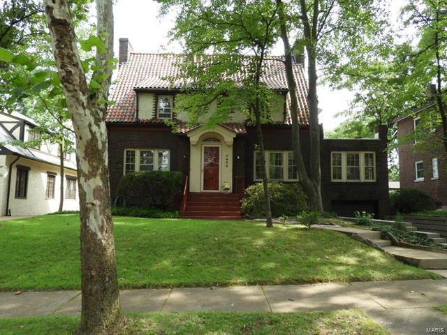 Property Photo: 7456 Stratford Avenue 63130