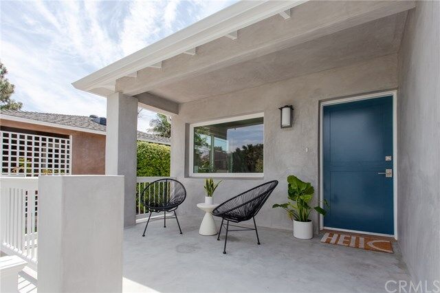 Property Photo:  339 E 19th Street  CA 92627 