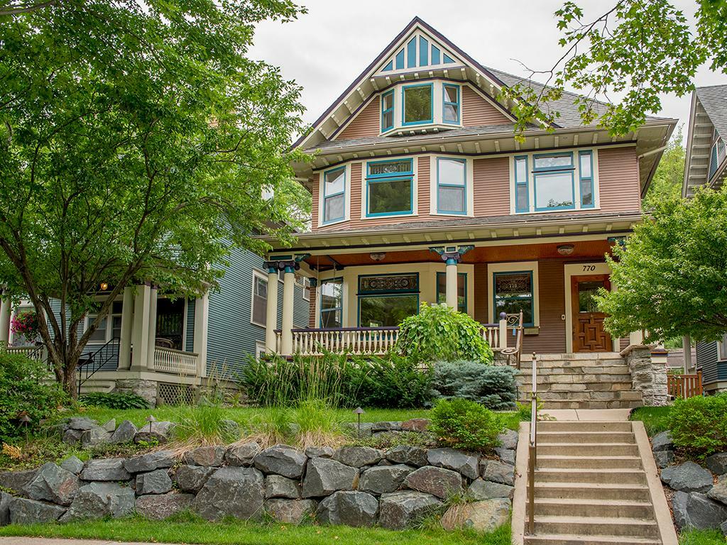 Property Photo:  770 Fairmount Avenue  MN 55105 