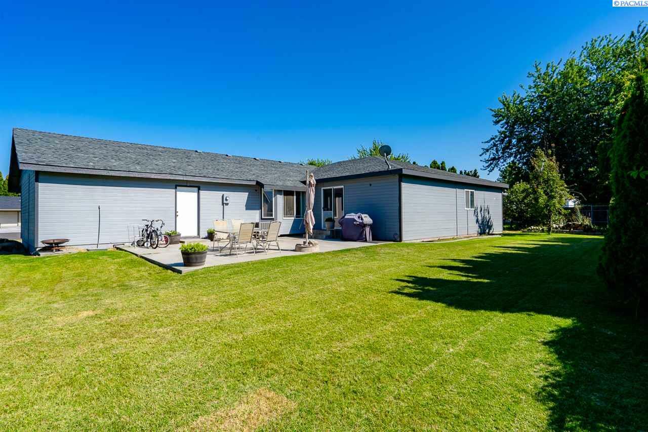 Property Photo:  4008 S Mayfield St  WA 99337 