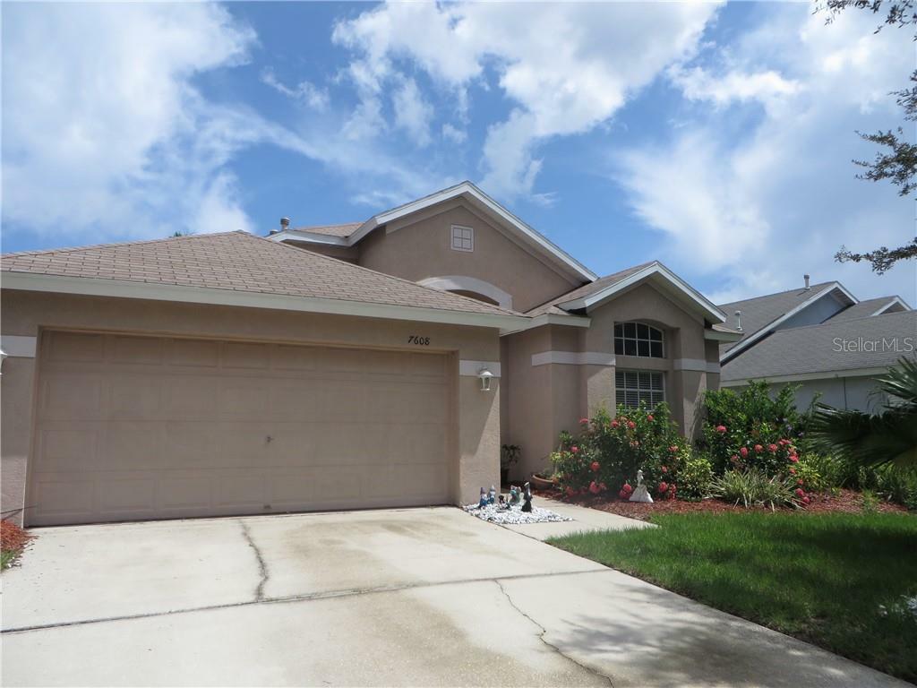 Property Photo:  7608 Bristol Park Drive  FL 33572 