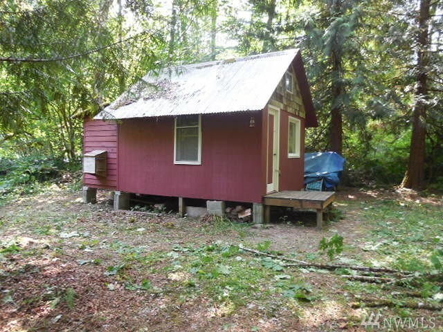 Property Photo:  13816 White Falls Lane  WA 98283 