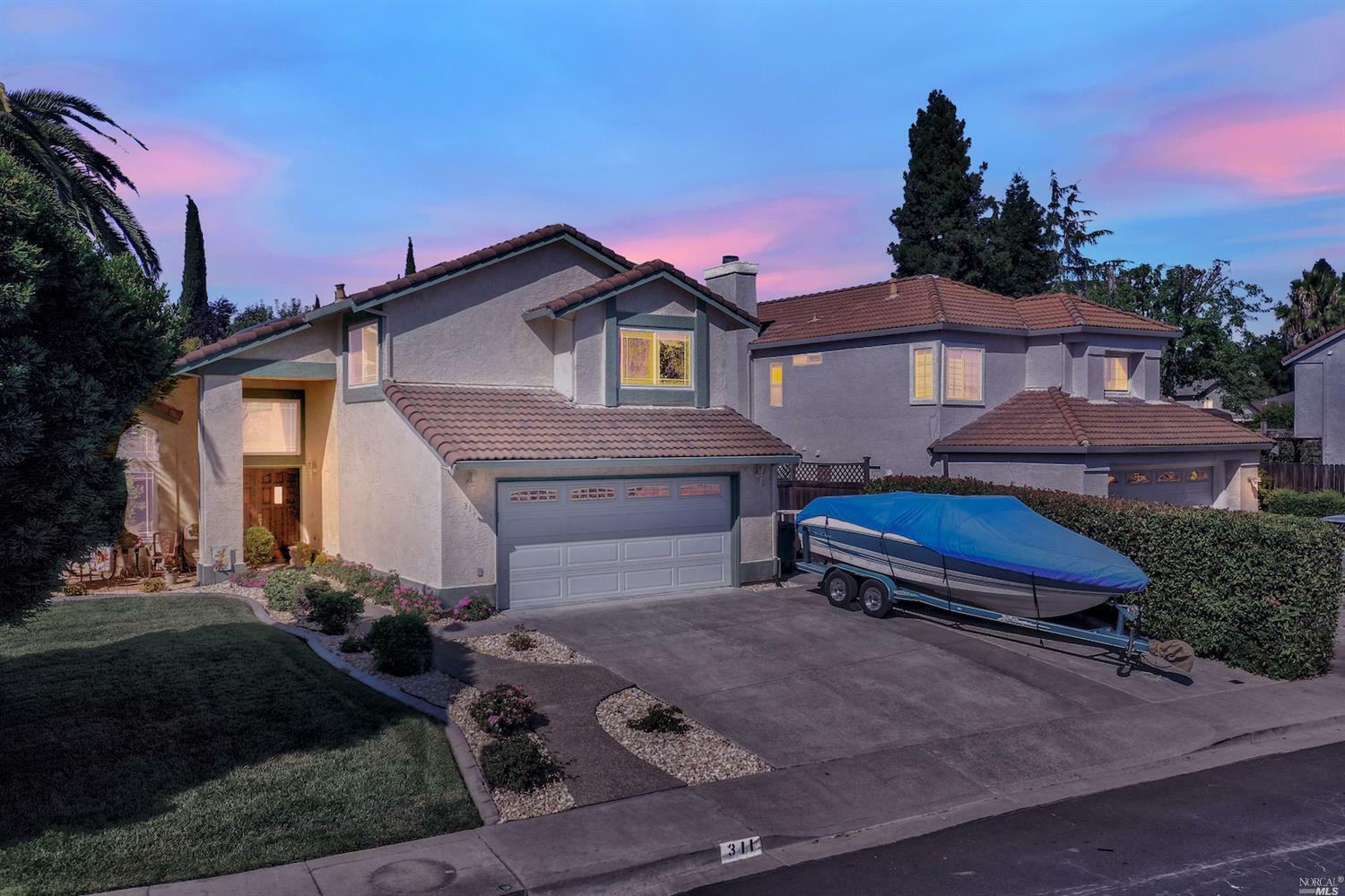 311 Woodstock Circle  Vacaville CA 95687 photo