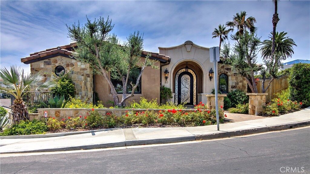 Property Photo: 317 La Rambla CA 92672