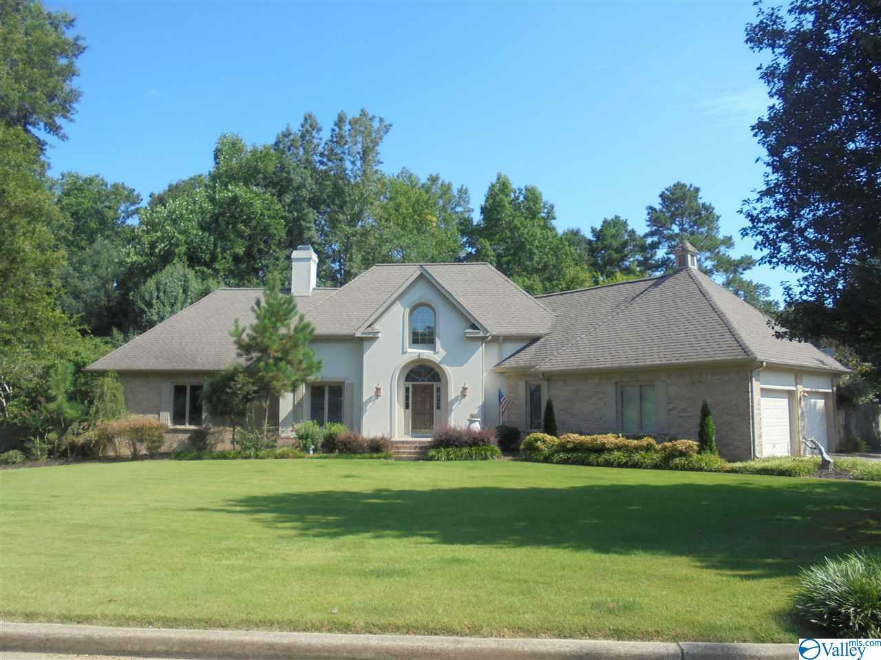 Property Photo:  112 Cross Creek Lane  AL 35901 