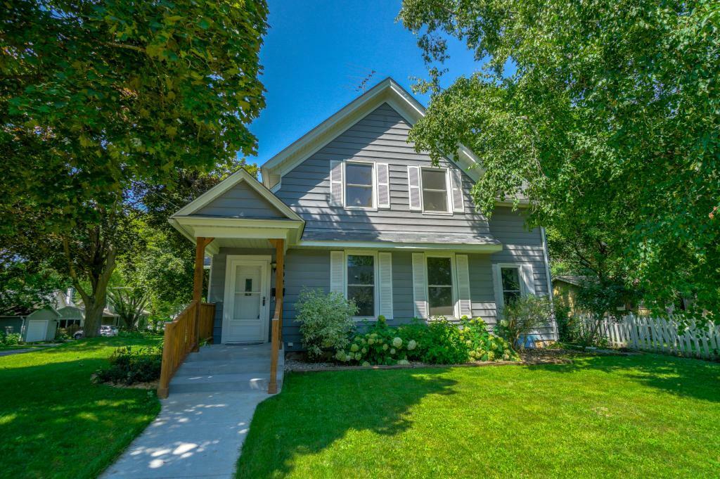 Property Photo:  202 Greeley Street N  MN 55082 