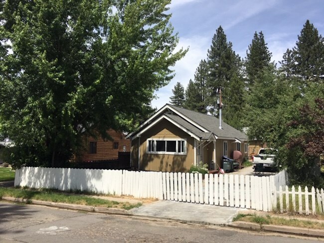 Property Photo:  551 California Street  CA 96122 