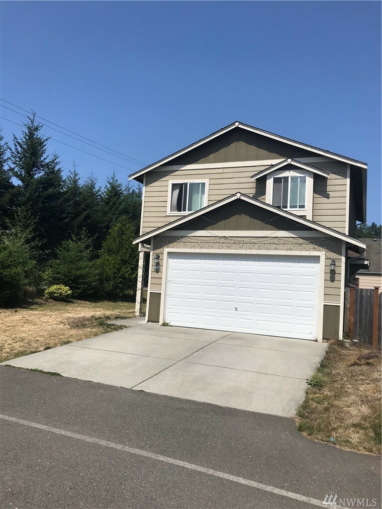 Property Photo:  2712 97th Place SE A  WA 98208 