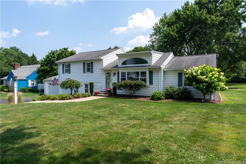 Property Photo:  1185 Dunbar Hill Road  CT 06514 