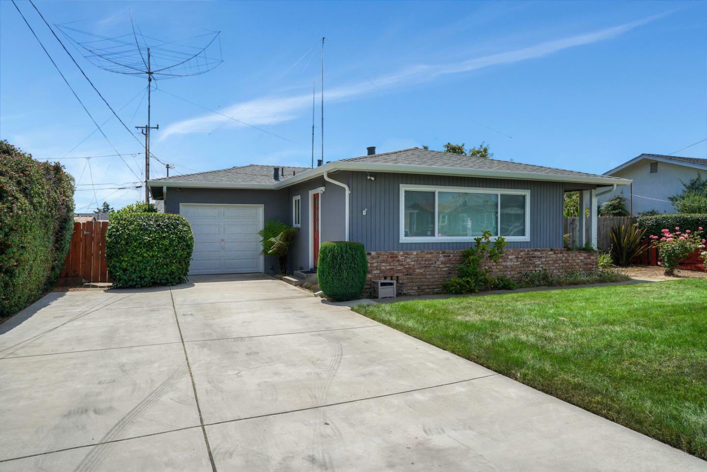 Property Photo:  66 Blanca Lane  CA 95076 