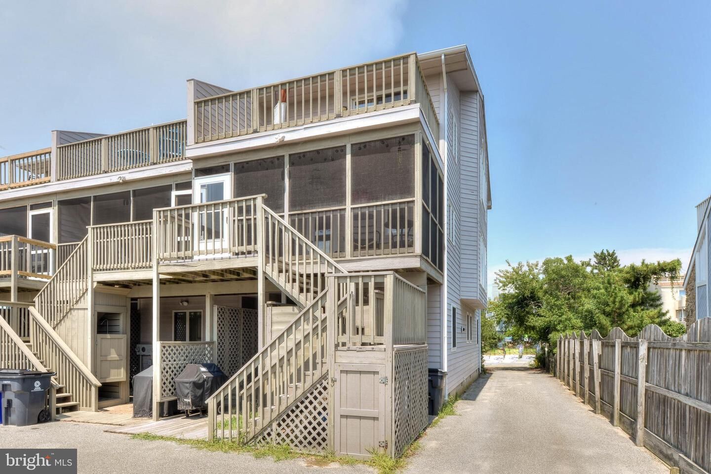 Property Photo:  14 Vandyke Street A  DE 19971 