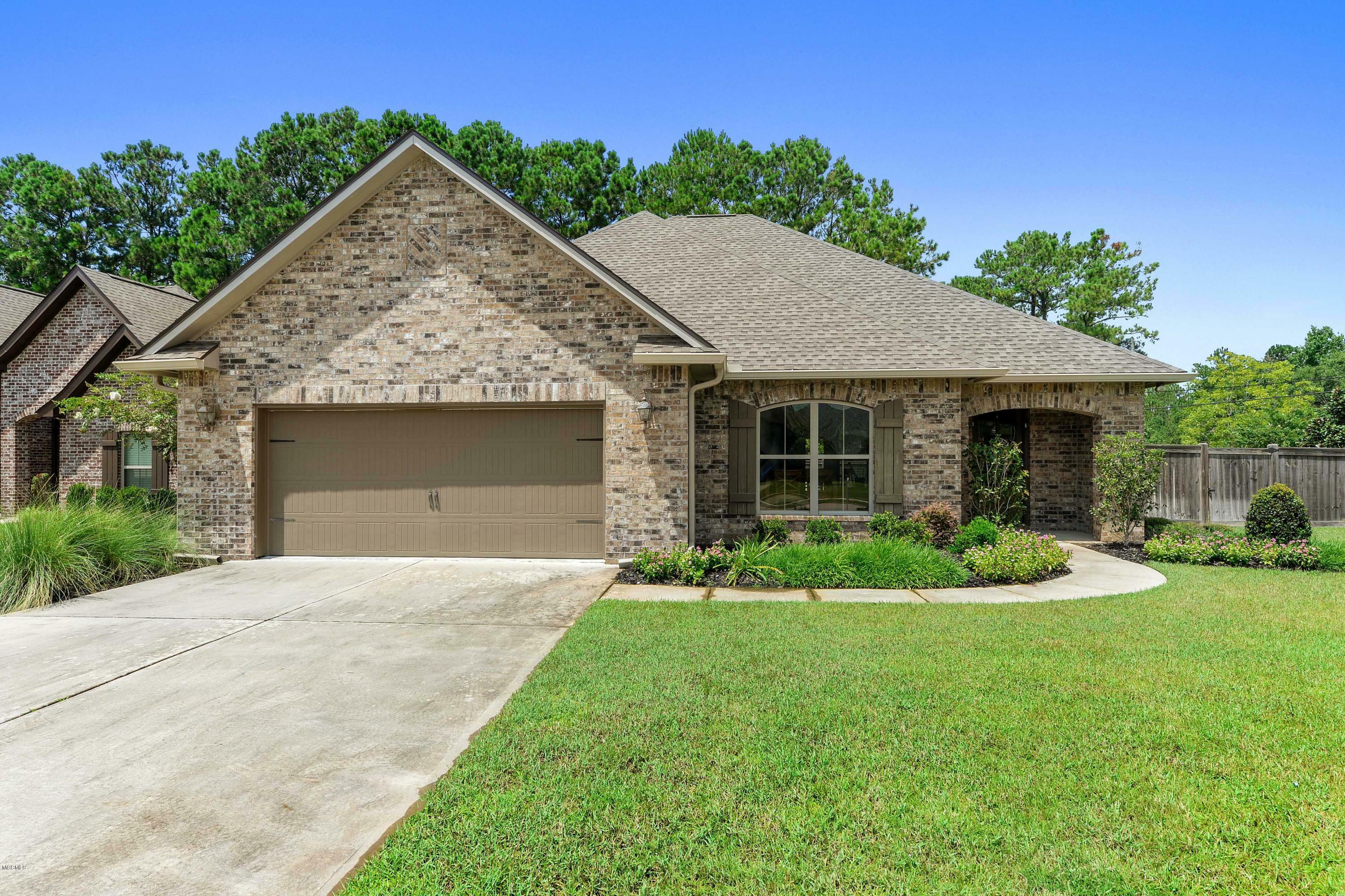 Property Photo:  2878 Cypress Creek Drive  MS 39532 