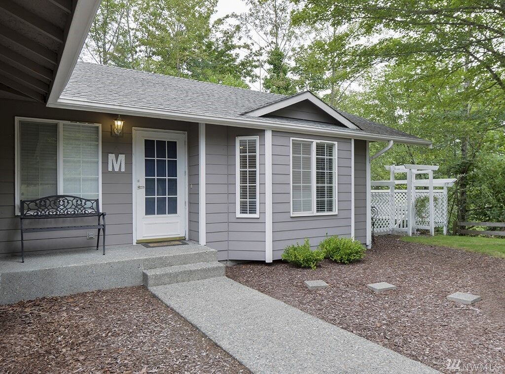 Property Photo:  25815 201st Ave SE  WA 98042 