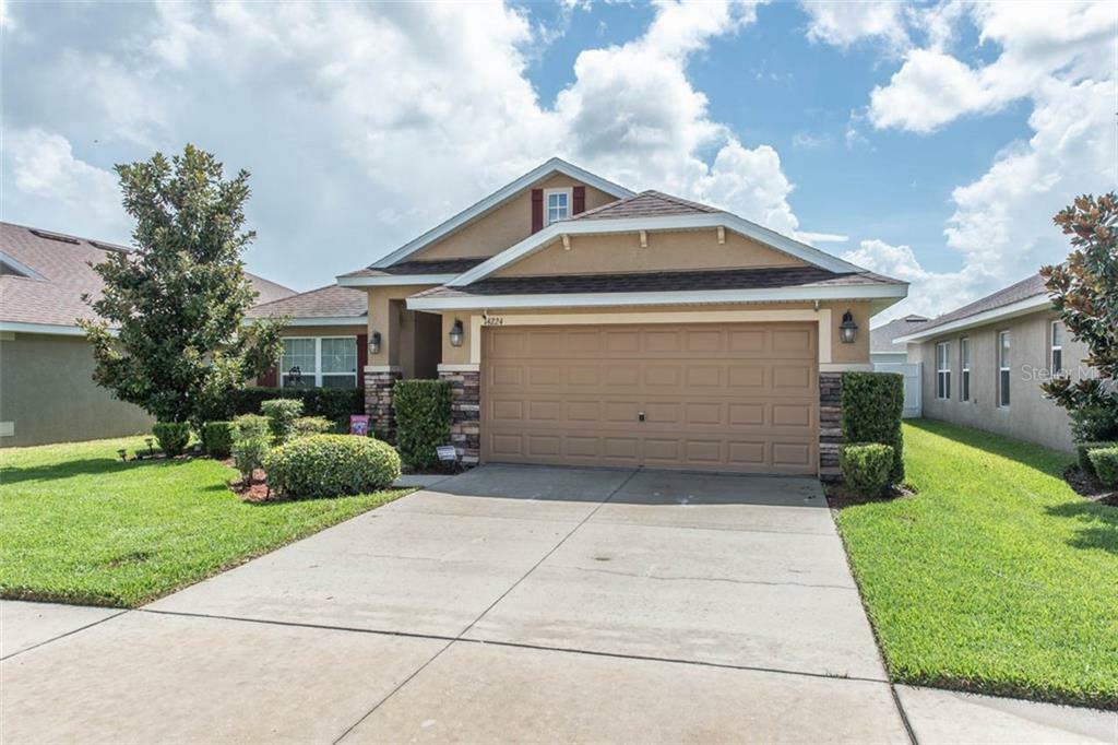 Property Photo: 14224 Edinburgh Moor Drive FL 33598