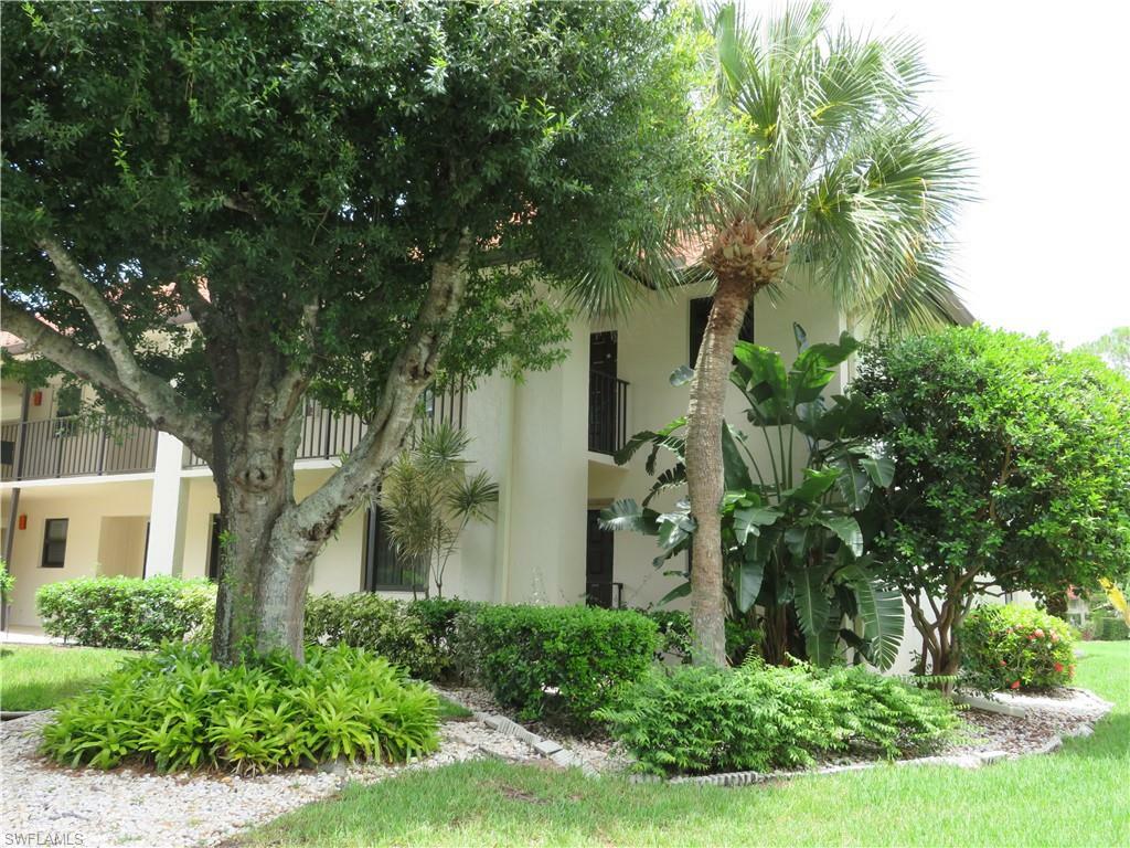 Property Photo: 4967 Pepper Cir E-206 FL 34113