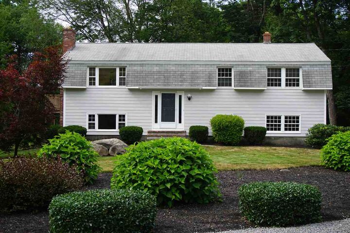 Property Photo:  12 Westwood Drive  NH 03053 