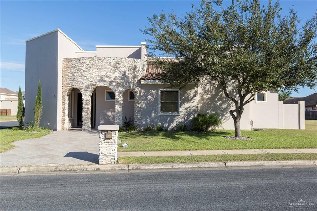 Property Photo: 101 Auburn Avenue TX 78504