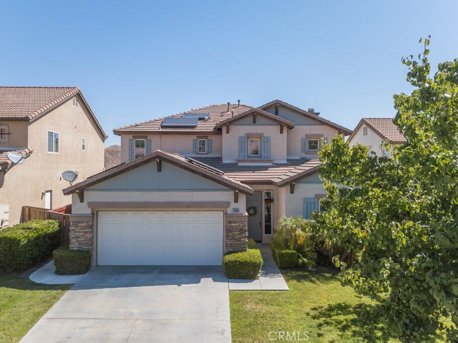 Property Photo:  31938 Cedarhill Lane  CA 92532 