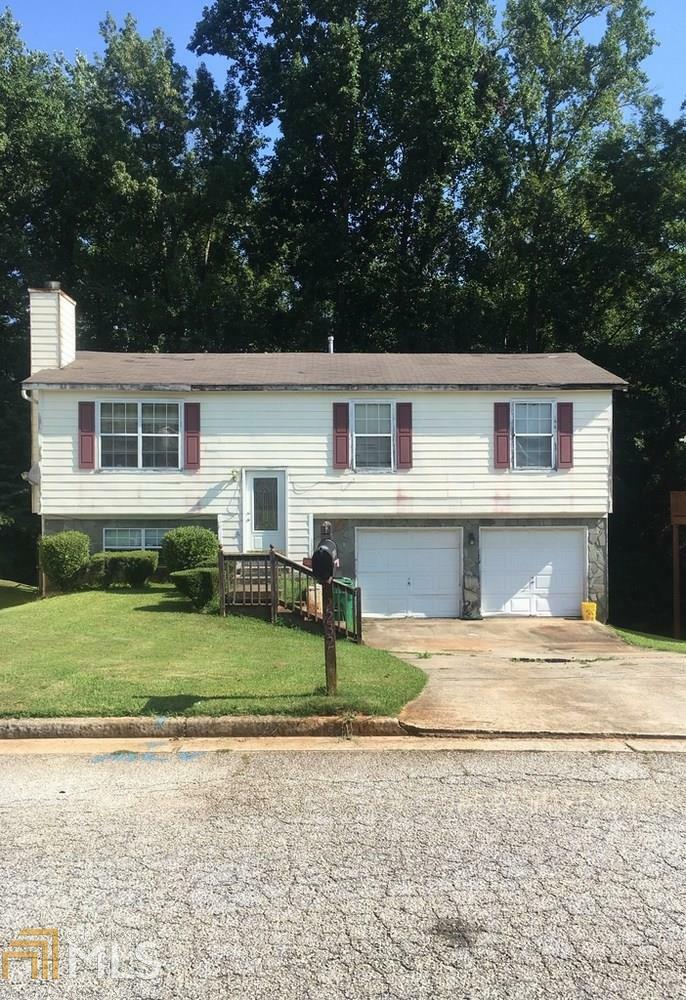 Property Photo: 2232 Ramblewood Cir GA 30035