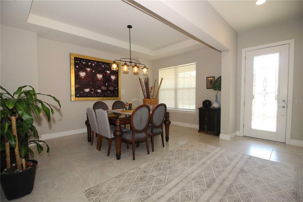 Property Photo:  10930 Savona Way  FL 32827 