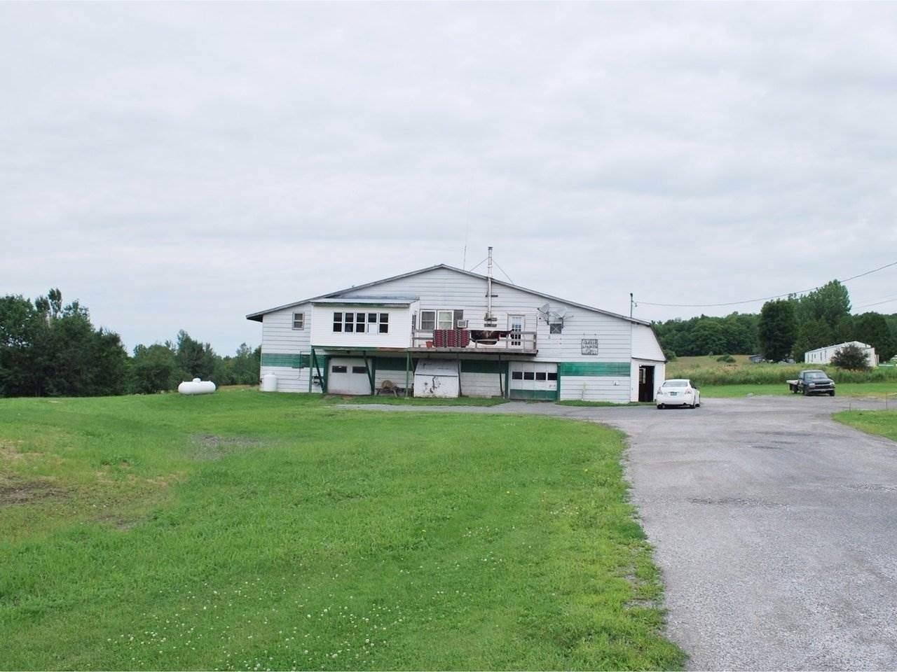 Property Photo:  8 Stable Road  VT 05454 