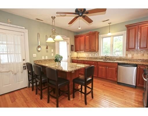 Property Photo:  120 Vernon Street 2B  MA 01880 