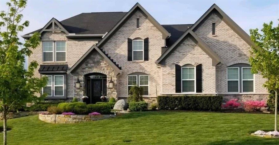 Property Photo: 1307 Forest Glen Blvd OH 45103