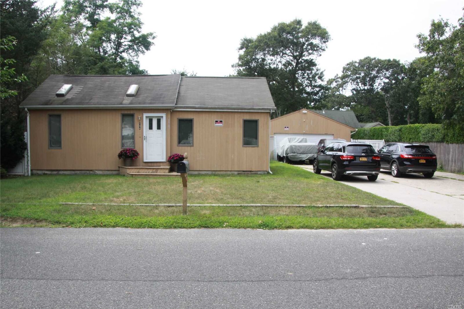 Property Photo:  146 Cypress Drive  NY 11951 